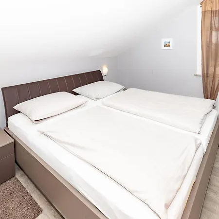 Haus Sonneck, App 3 더넨